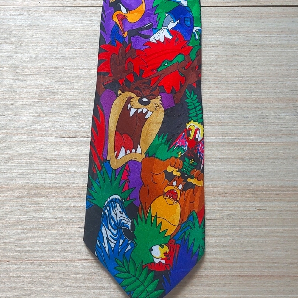 Vintage 1993 LOONEY TUNES Warner Bros. Tie